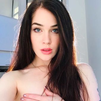 Pale Snow White Nude Leaks OnlyFans Photo 4