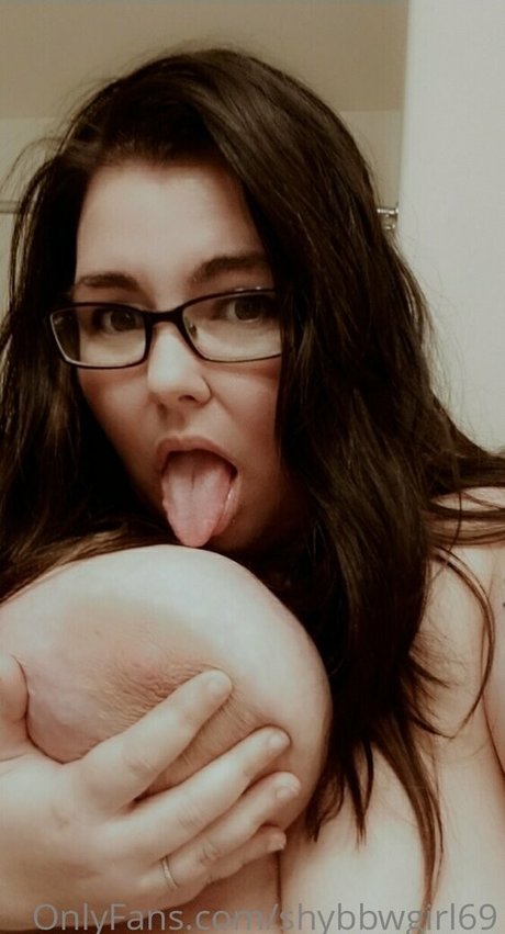 Shybbwgirl69 nude leaked OnlyFans photo #8